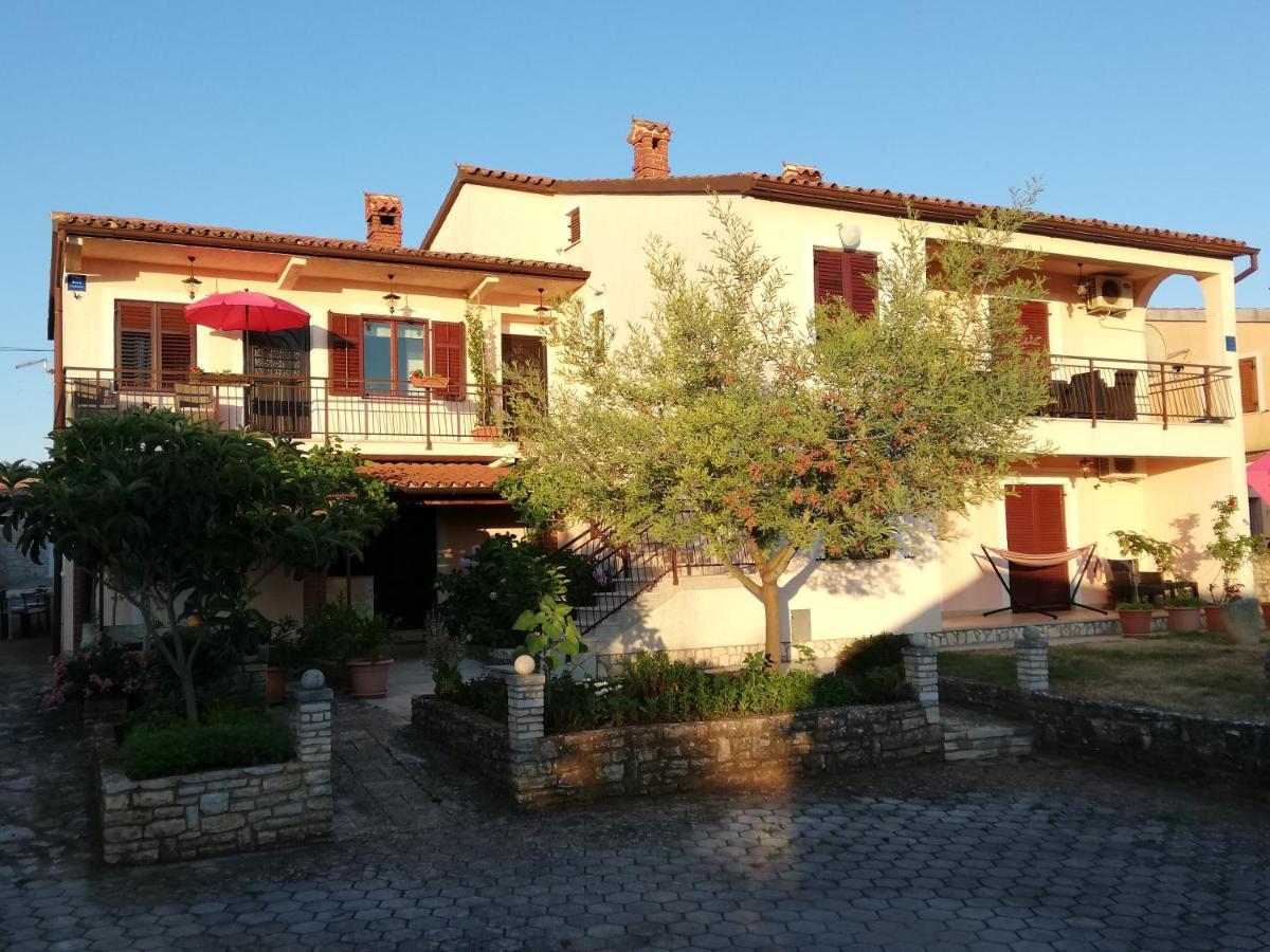 וודניאן Apartment Stella מראה חיצוני תמונה